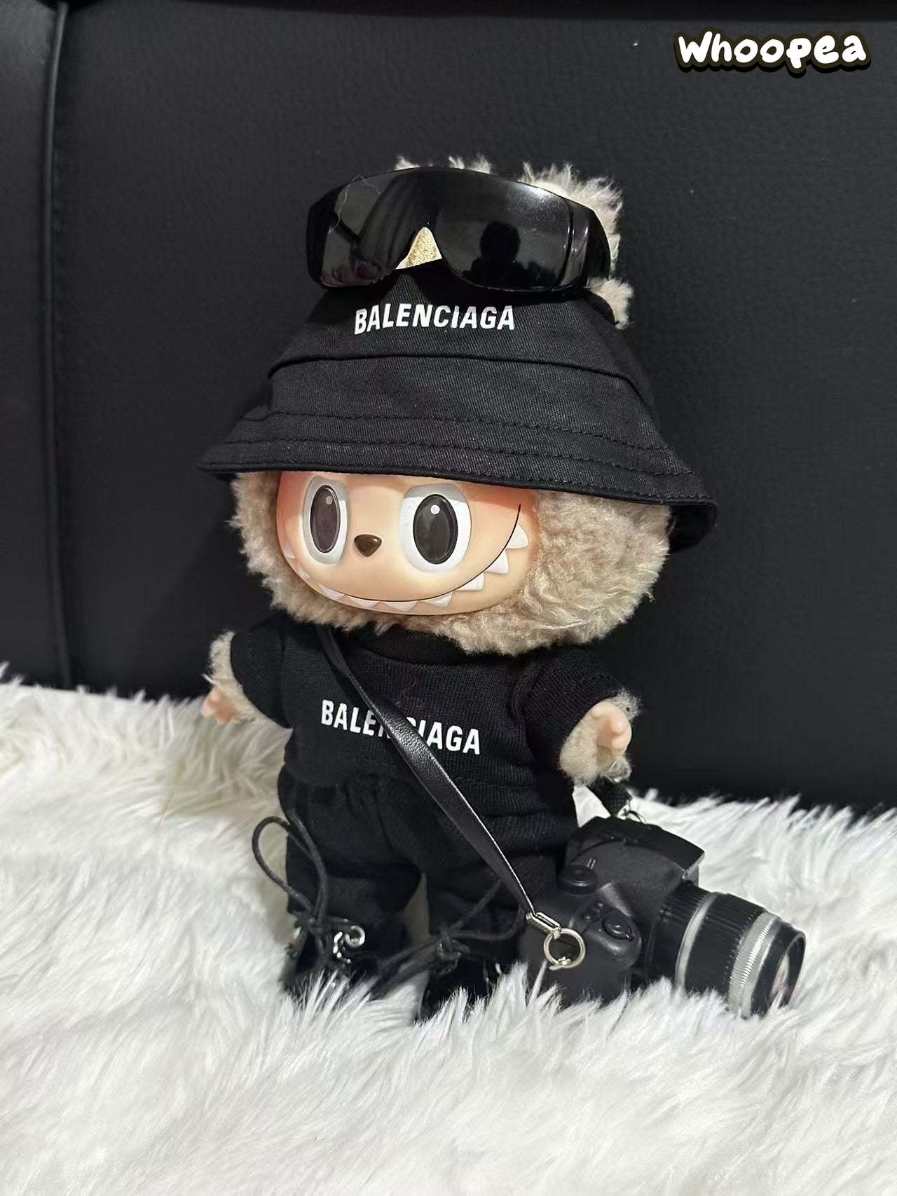 POP MART Labubu Replacing Clothes Set, Labubu Outfit Balenci (No Dolls)