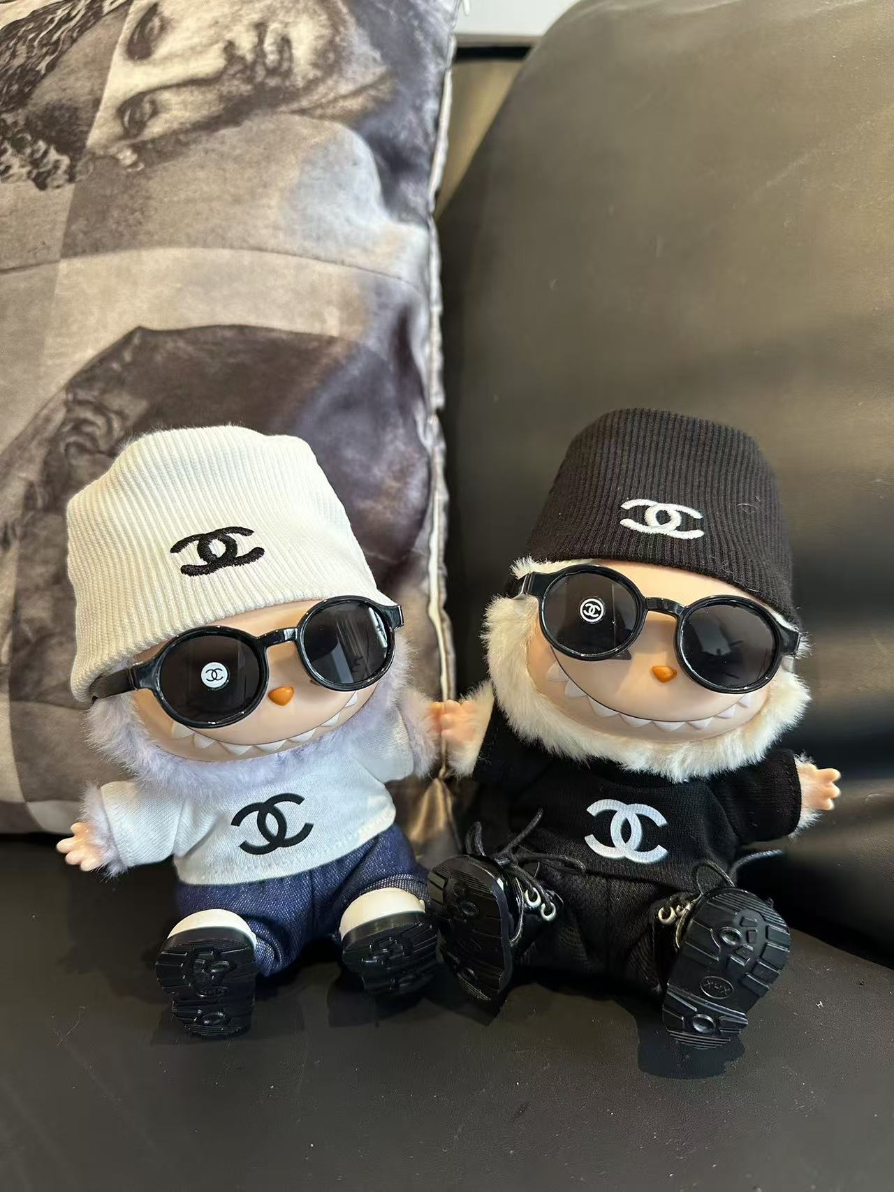 POP MART Labubu Replacing Clothes Set, Labubu Outfit T-Shirt Chanel (No Dolls)