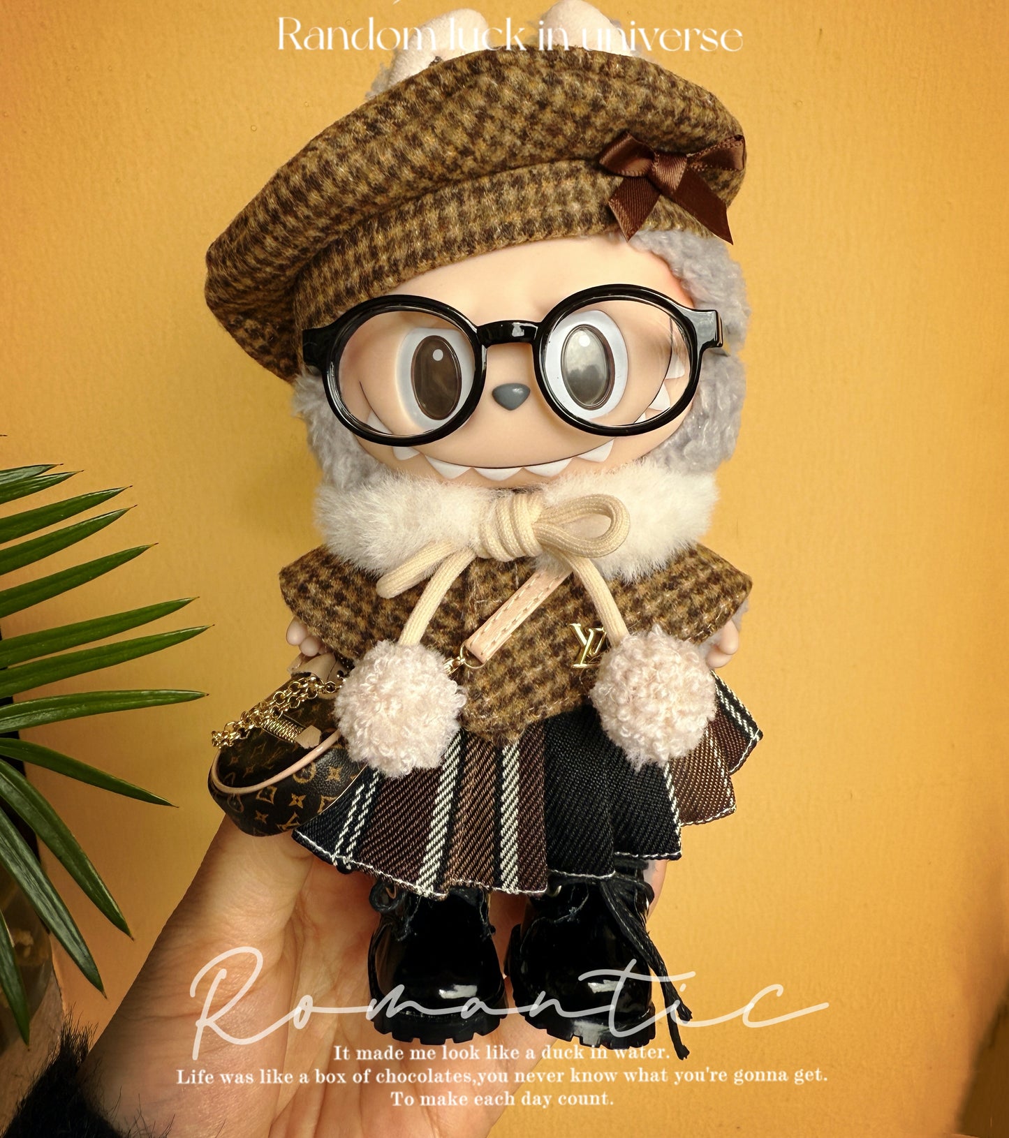 POP MART Labubu Replacing Clothes Set, Labubu Outfit LV (No Dolls)