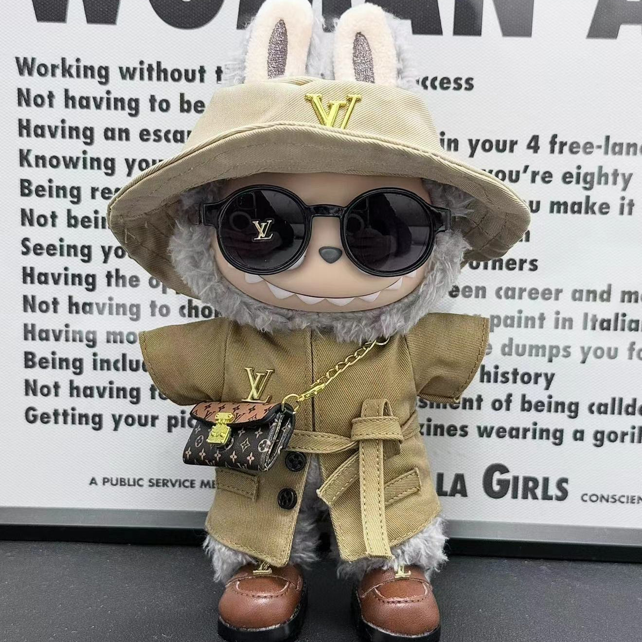 POP MART Labubu Replacing Clothes Set, Labubu Outfit LV (No Dolls)