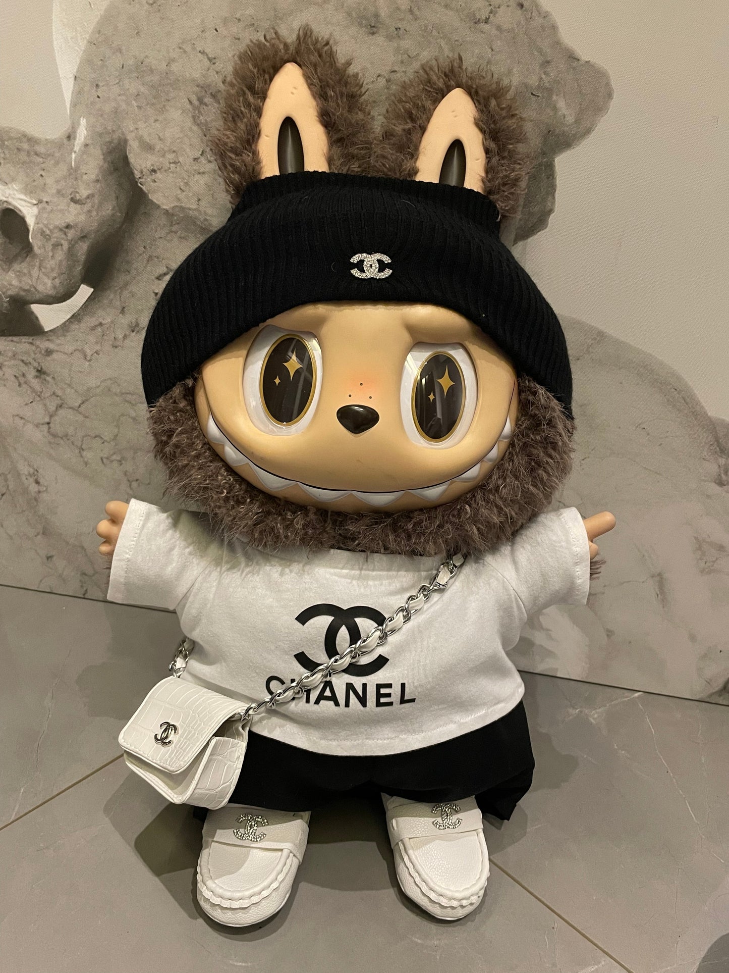 POP MART Labubu Replacing Clothes Set, Labubu Outfit T-Shirt Chanel (No Dolls)