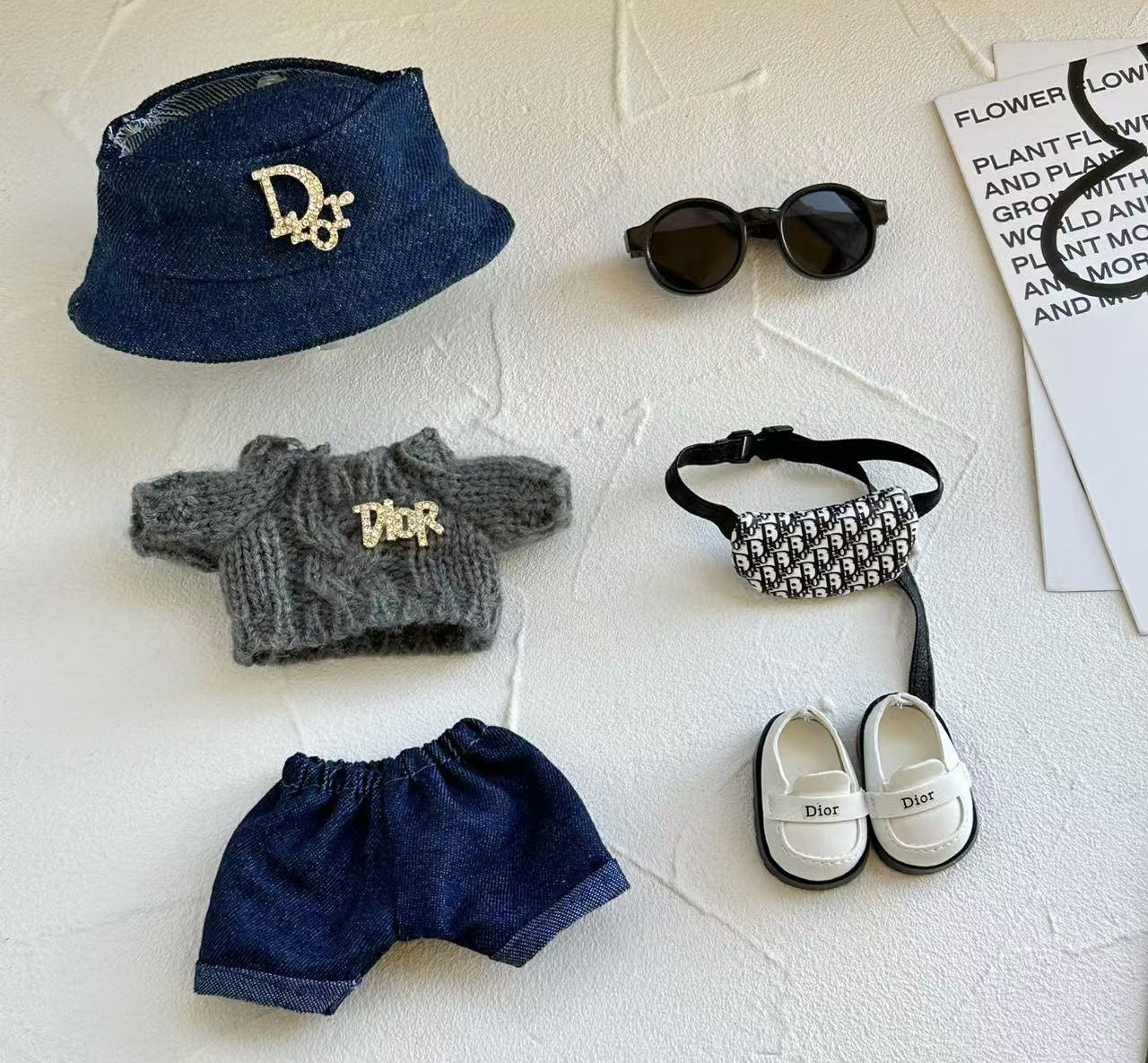 POP MART Labubu Replacing Clothes Set, Labubu Dior Outfit(No Dolls)
